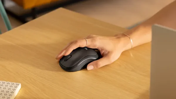 m240-for-business-key-features-2