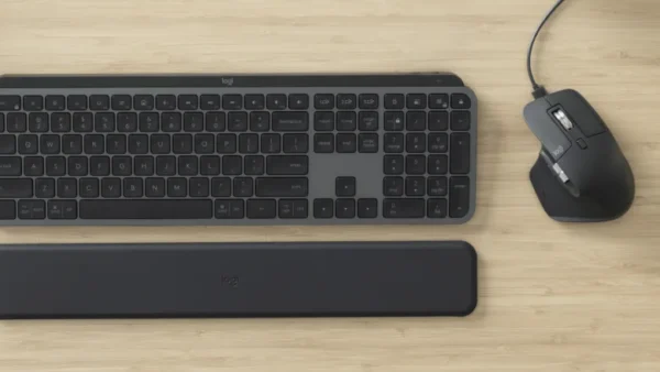 mx-keys-combo-business-gen-2-key-features-rechargeable